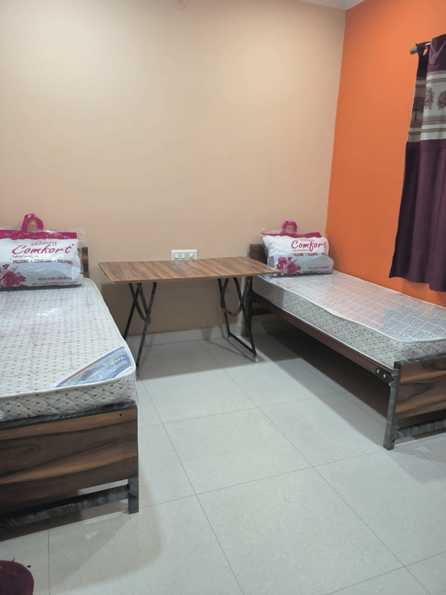 2 sharing room