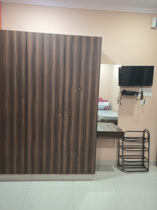 Dressing table and wardrobe